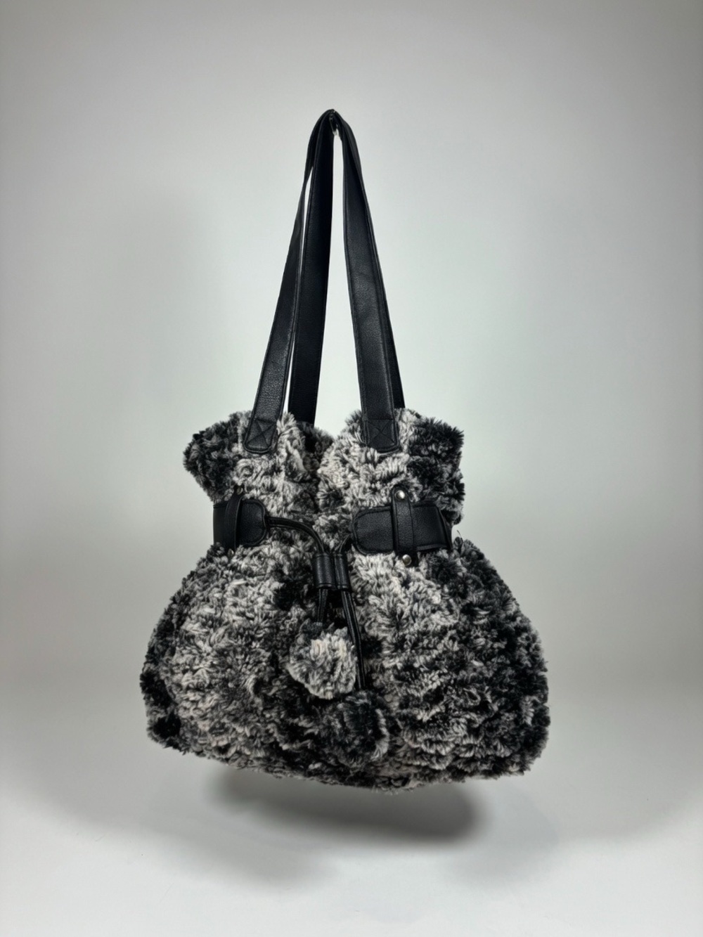 Vintage Claire’s Y2K Faux Fur Drawstring Bag - Black & Grey Plush Tote